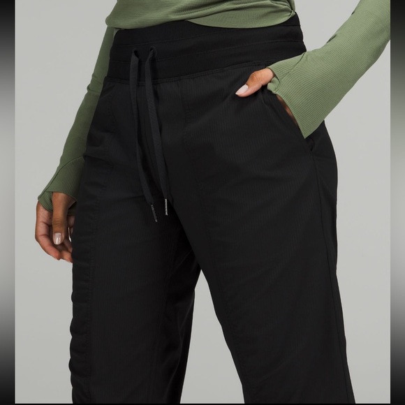 lululemon athletica Pants - NWOT Women’s Lululemon Dance Studio Pants Size 4